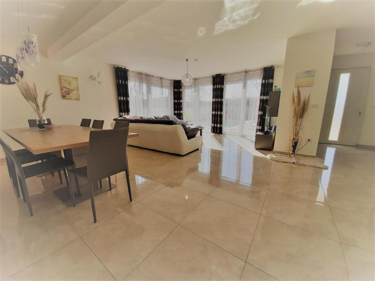 Villa Nemo Poreč Kültér fotó