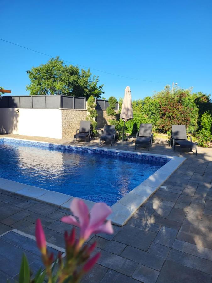 Villa Nemo Poreč Kültér fotó